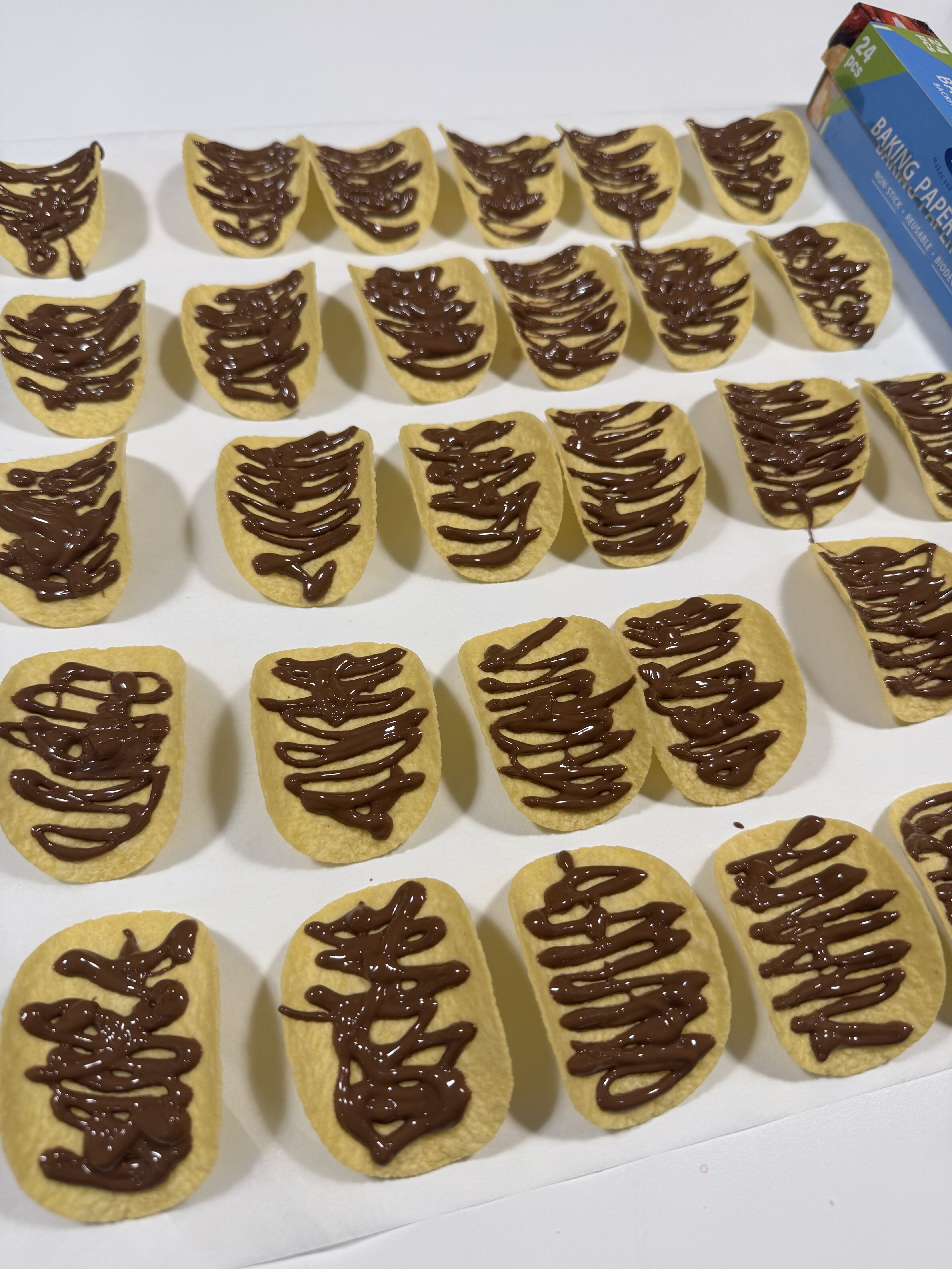 ポテトにチョコをかけるやつが食べたい